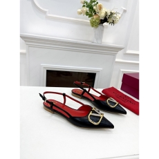 Valentino flat shoes